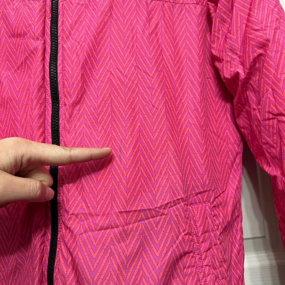 The North Face Girls Reversible Puffer Jacket- Size XL 18